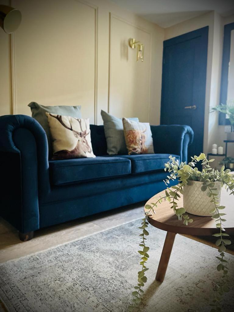 Charming And Cosy - Black'S Land Apartment Inveraray Room photo